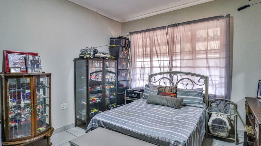 To Let 3 Bedroom Property for Rent in Protea Park North West